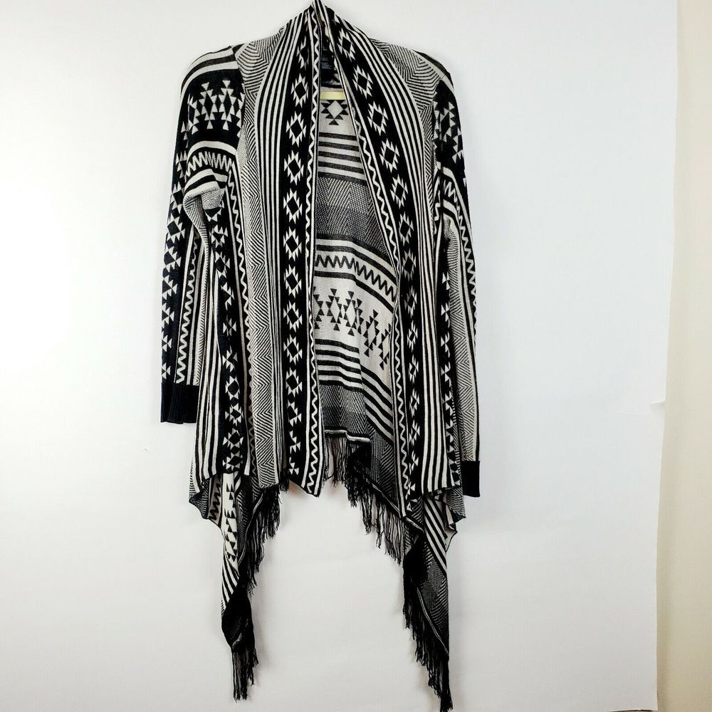 Forever 21 Women's Aztec Western‎ Cardigan Black White Lightweight